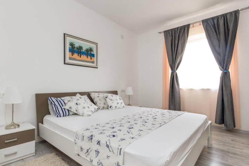 Apartman Buki **** Split Zewnętrze zdjęcie