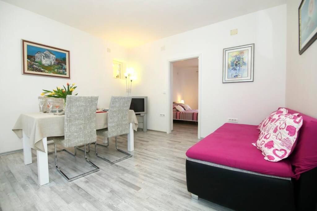 Apartman Buki **** Split Zewnętrze zdjęcie