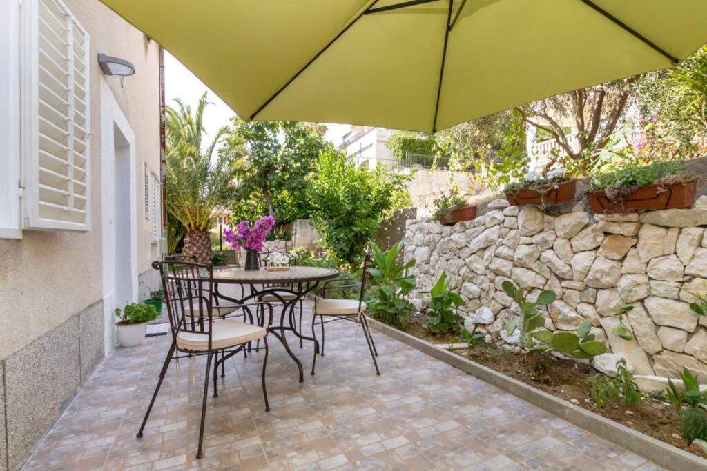 Apartman Buki **** Split Zewnętrze zdjęcie